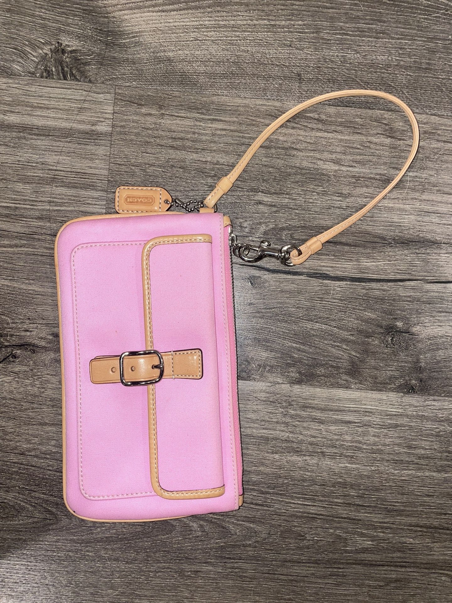 vintage coach pink wristlet