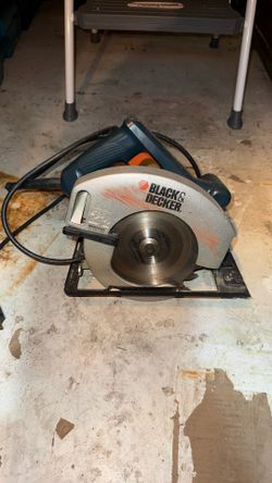 Black & Decker Circular Saw 2 1/2 HP