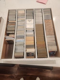 5000 ct box full of cards