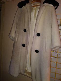 Ilgwu Womens faux fur coat