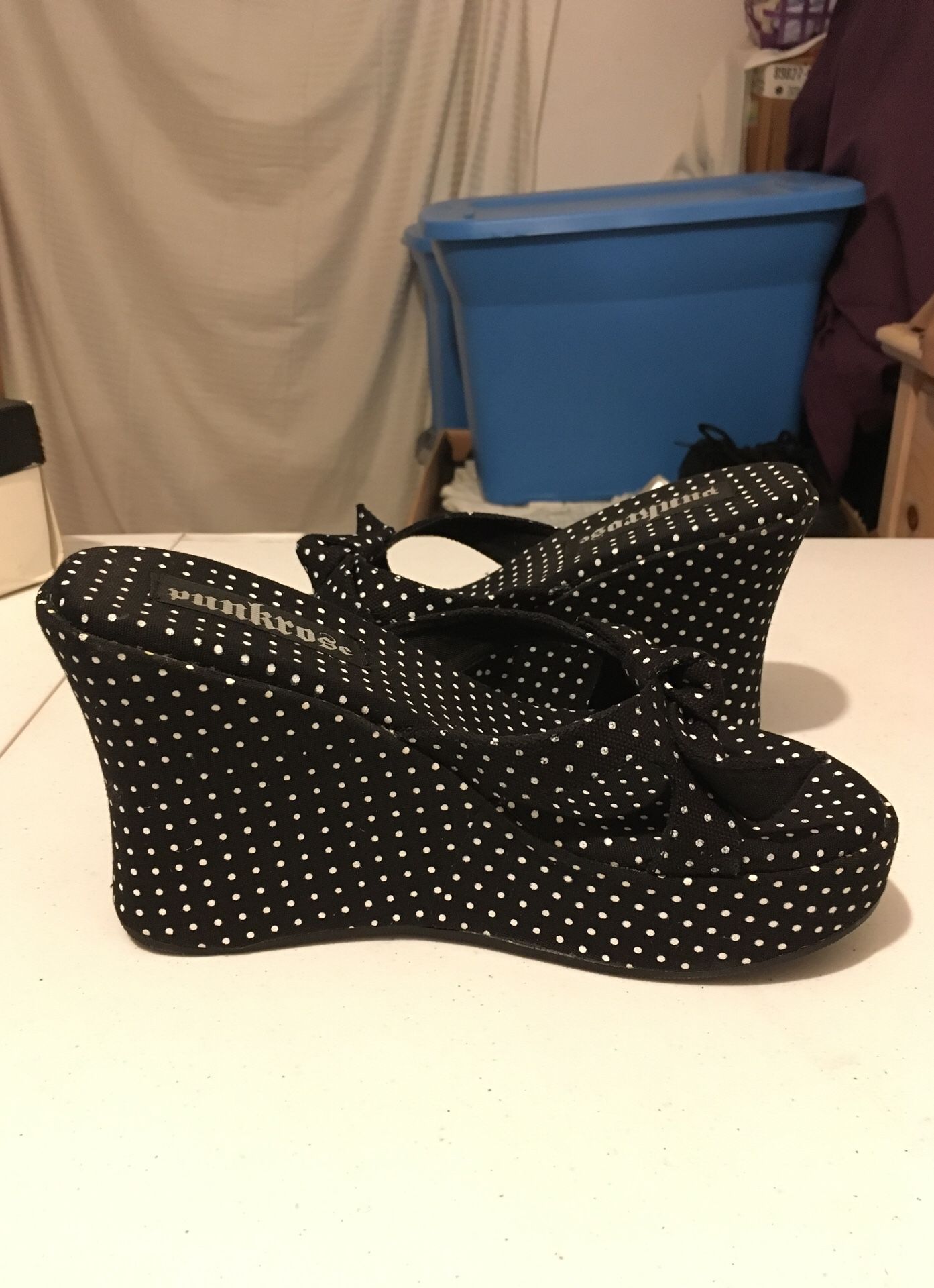 Polka dot best sale wedges