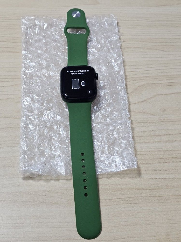 Apple Watch Series 7 ,41MM. Firm Price. Ready For Activation. Store Pick Up Only.