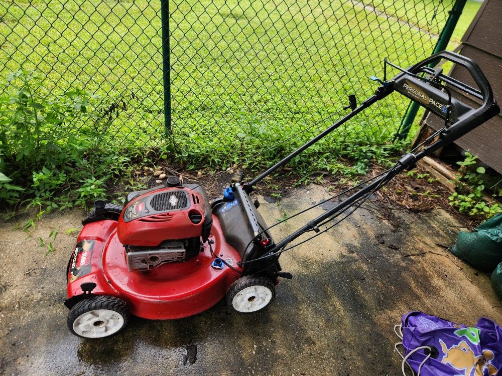 Toro 7.25 HP Mower (Needs Repaired)
