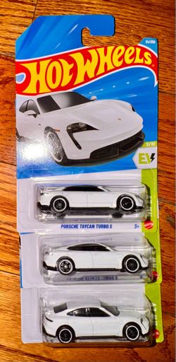Hot Wheels Porsche Taycan Turbo S 3-Pack