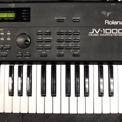 Roland JV-1000 electric keyboard synthesizer - 76 key - Music workstation JAPAN