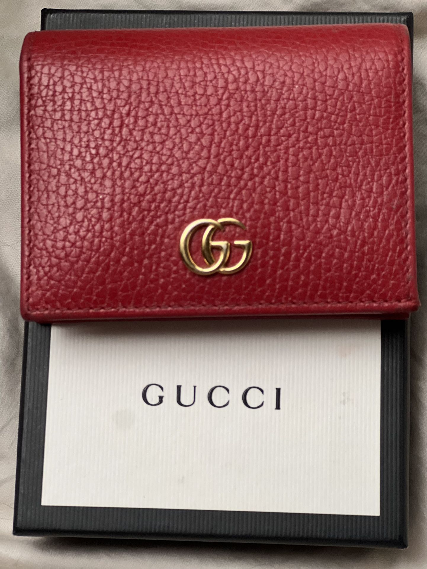 Authentic Gucci Marmont Leather Compact Wallet 