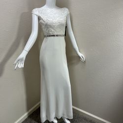 Laced Bodice Silhouette White Wedding Dress Size XS