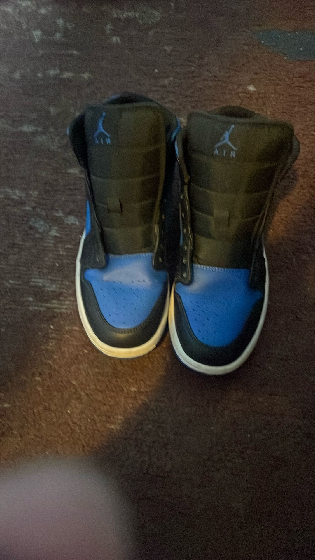 Jordan 1 Mid Varsity Royal Size 9