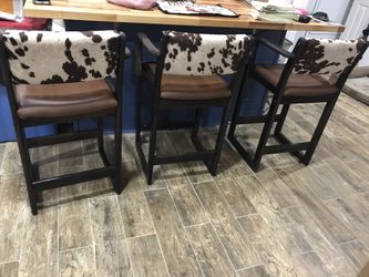 3 Counters Stools 