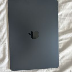 Macbook Air M2 (Mid 2022)