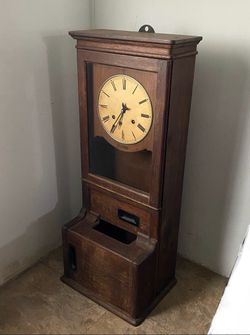 Cincinnati Time Recorder Co. Time Clock Roman Numerals 