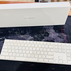 Apple Magic Keyboard Full Size Fully Functional Excellent Condition