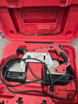 Milwaukee 6232-21 bansaw