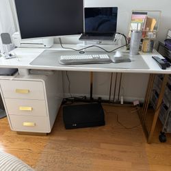 Gently Used Desk + Chair + Monitor screen 
