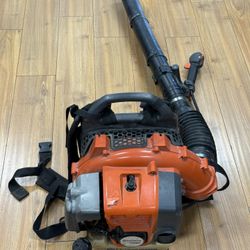 Husqvarna 150BT 51-cc 2-cycle 765-CFM 270-MPH Gas Backpack Leaf Blower