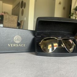 Sunglasses 