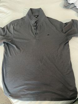 Travis Matthew Gold Polo (L)