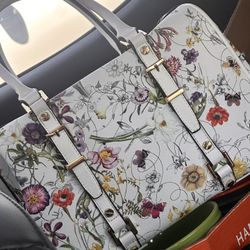 Purse With Wallet Used Need Clean