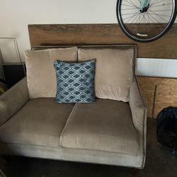 Couch Set for sale Best Offer! Must Come Pick Up