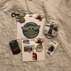STAR WARS PINS FROM THE MANDALORIAN AND EXTRAS 