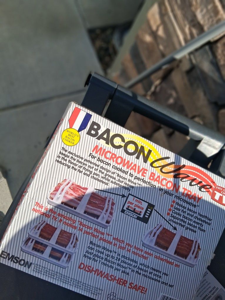 Bacon Wave It Tv