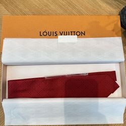 New, Louis Vuitton Men Tie