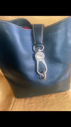Dooney & Bourke Hobo Shoulder bag