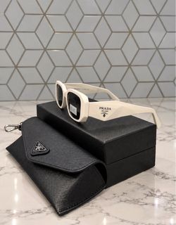 Trendy Sun  shades