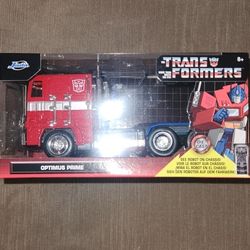 Transformers G1 Optimus Prime Diecast 1:32