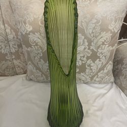 Fenton Vintage Collectible Green Glass Vase approx H17” W5”