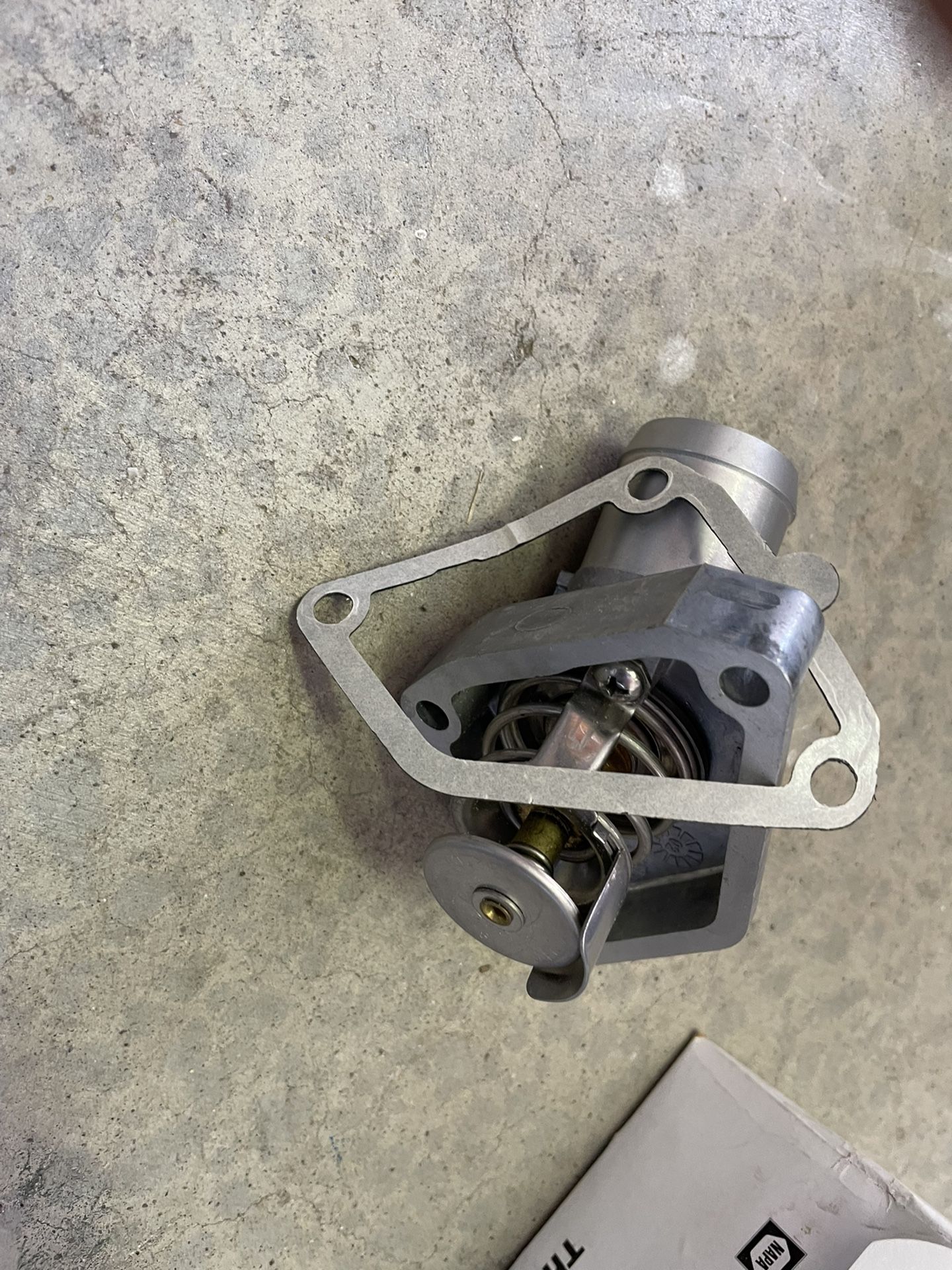 Thermostat And Housing Nissan Infinity 