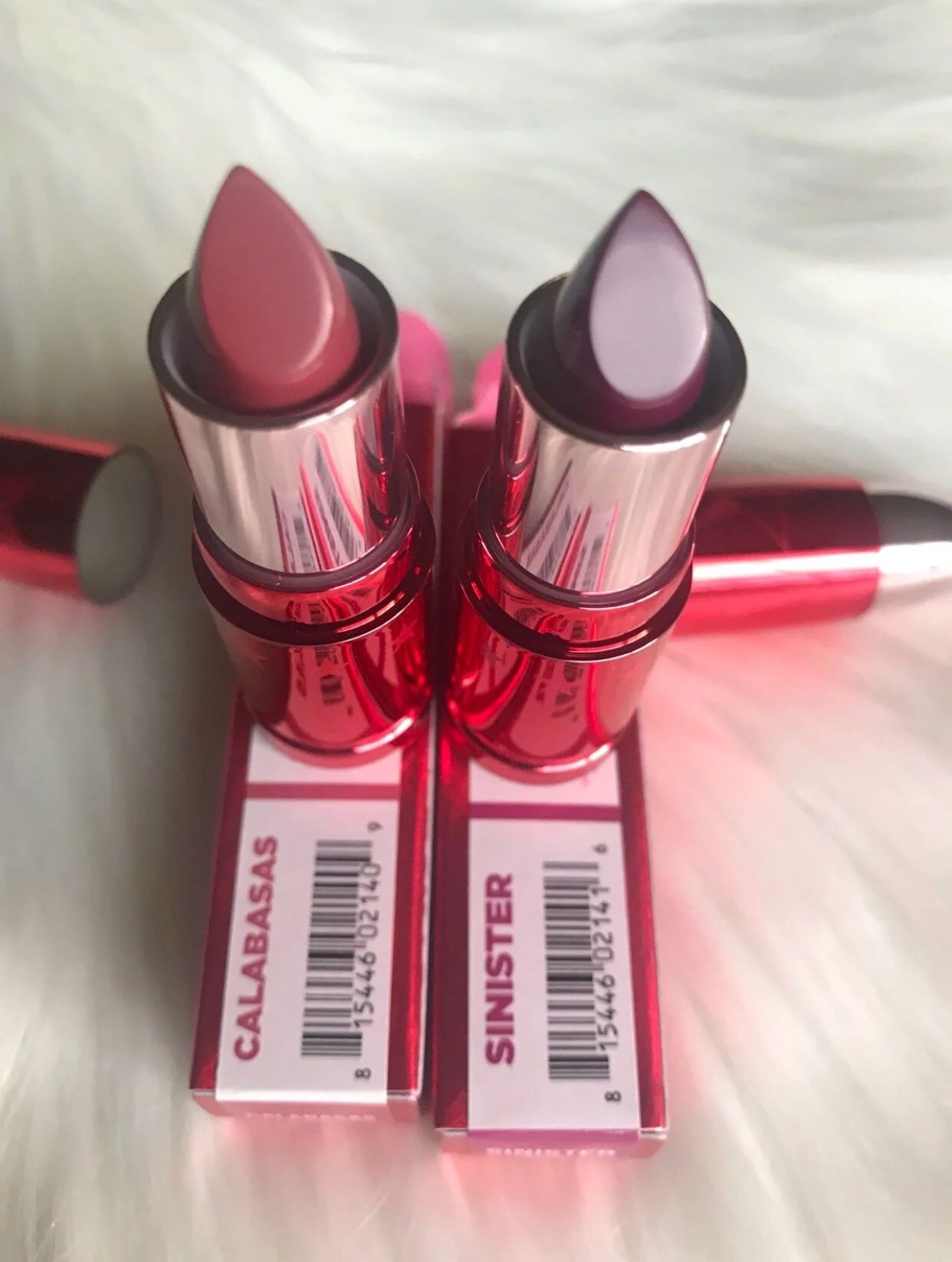 Jeffree Star lipstick in calabasas and sinister