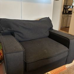 Love seat 