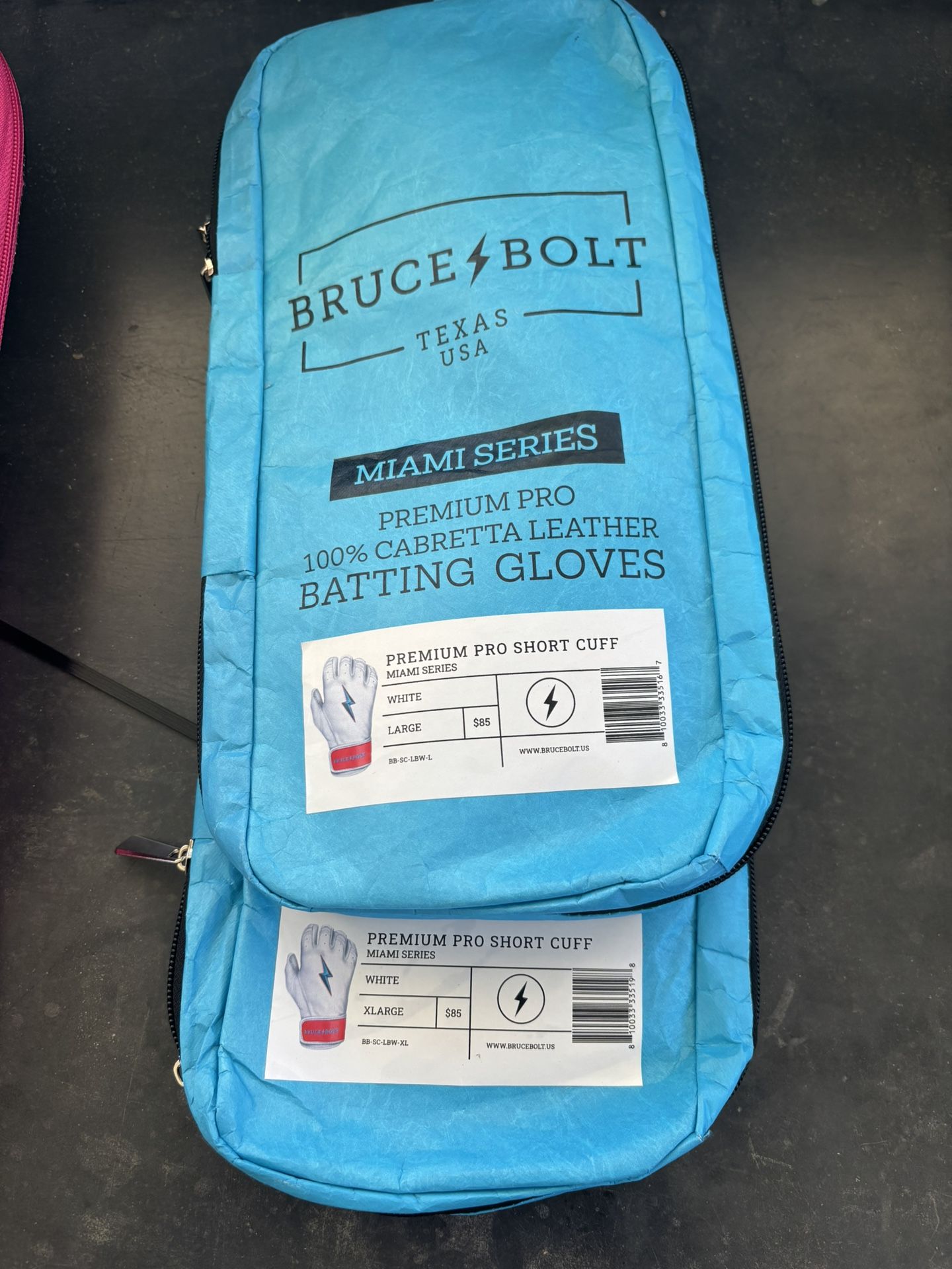 Bruce Bolts Short Cuff Adult Sizes