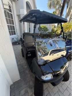 Evolution 2022 golf cart