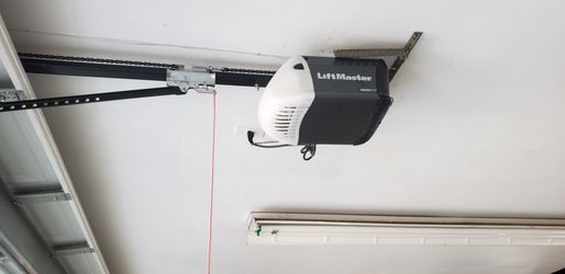 Lift master garage door