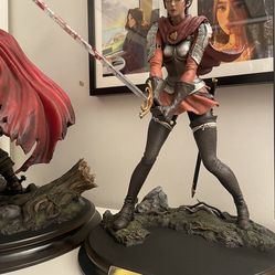 BIHS Studio Casca Resin Statue