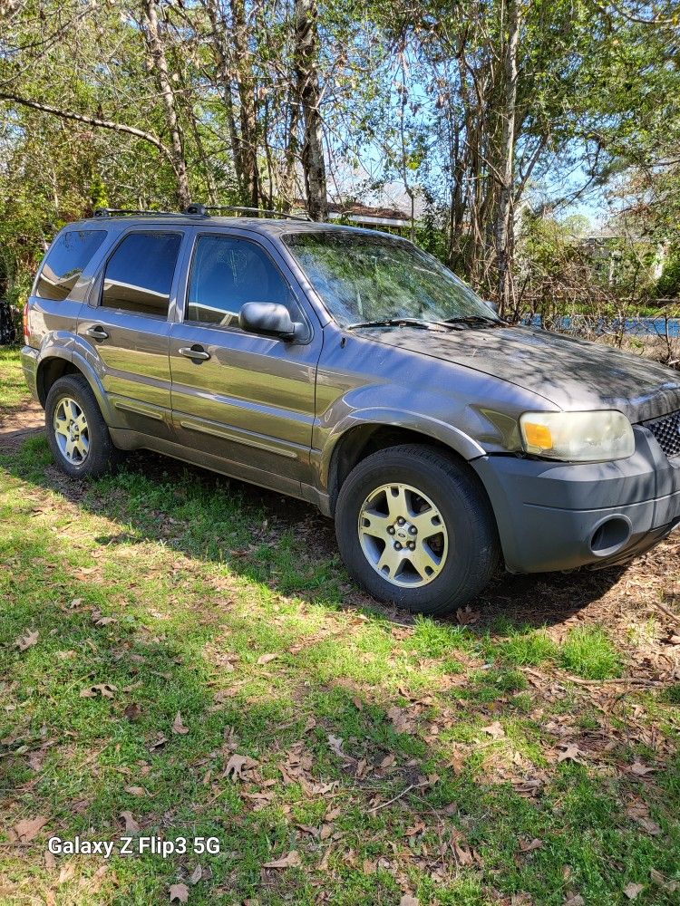 2005 Ford Escape