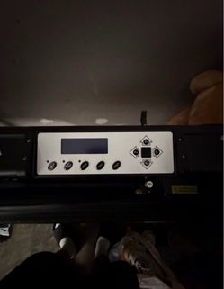 Vinyl cutting machine