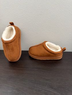 Gap Toddler Clog slip on shoes size 8