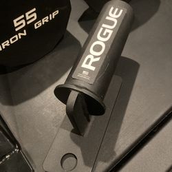 Brand New Rogue Fitness Monster Single Bar Holder