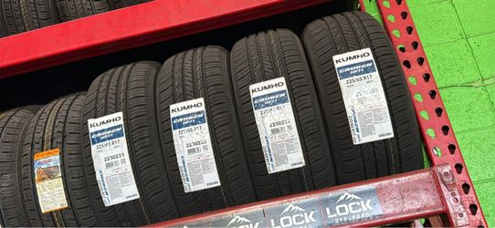 Kumho 225 65 17