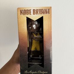 Kobe Bryant Bobblehead (Dodger Edition)