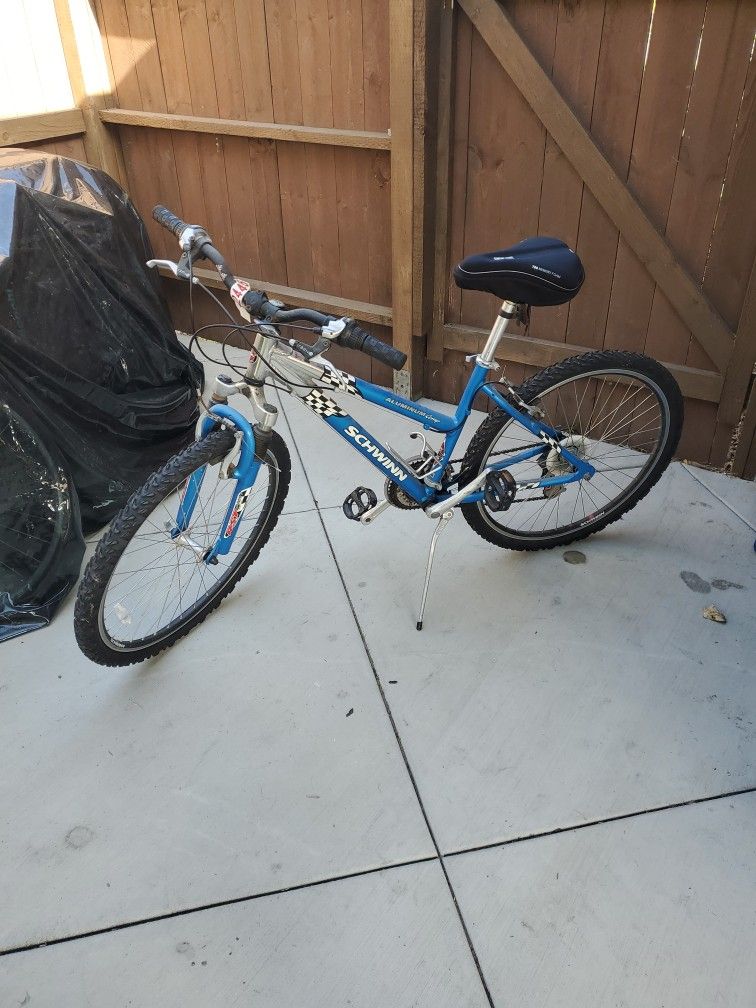 Schwinn Hybrid 21 Speed