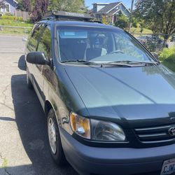 2003 Toyota Sienna
