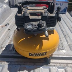 DeWalt Compressor