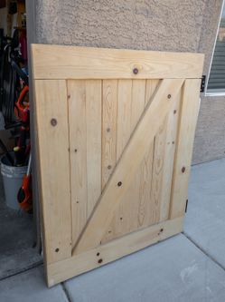 Custom Half Barn Door 48" Wide – Dog Gate Baby Gate Dutch Door