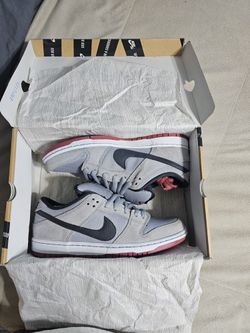 RARE 2013 NIKE SB WOLF GREY ANTHRACITE/LGHT REDWOOD 10M