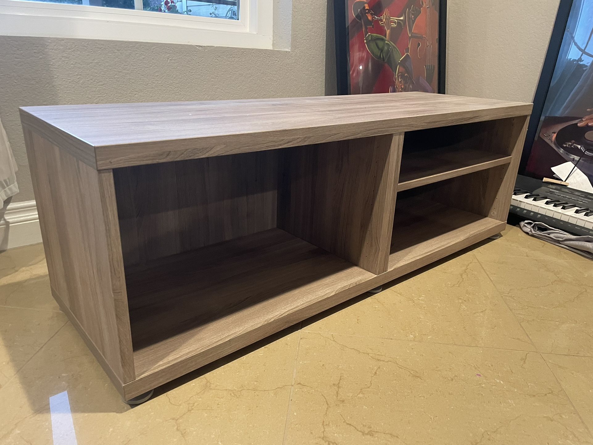 IKEA shelf BESTA