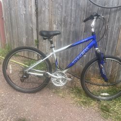 Trek Navigator 300 Hybrid Bike-Medium